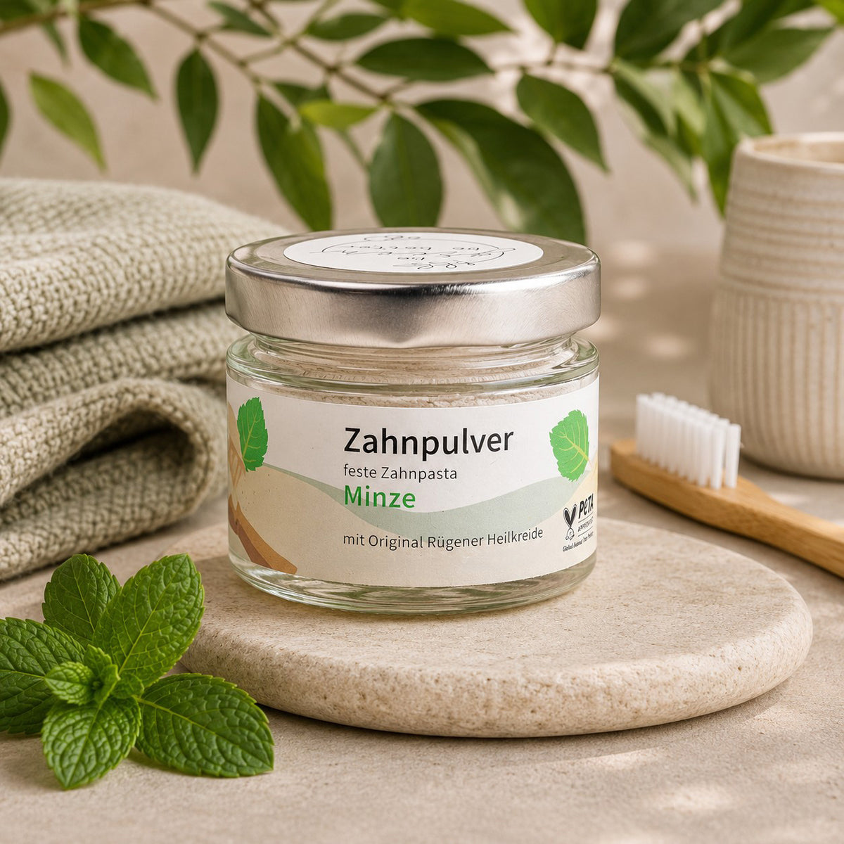 Zahnpulver Minze ohne Fluorid mit Rügener Heilkreide in Glasbehälter